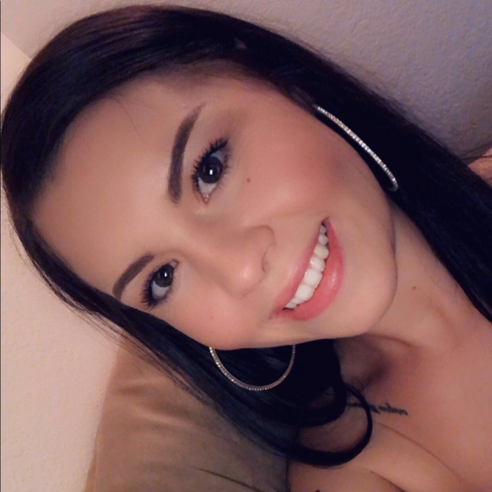 Meet your Posher, Brinkley